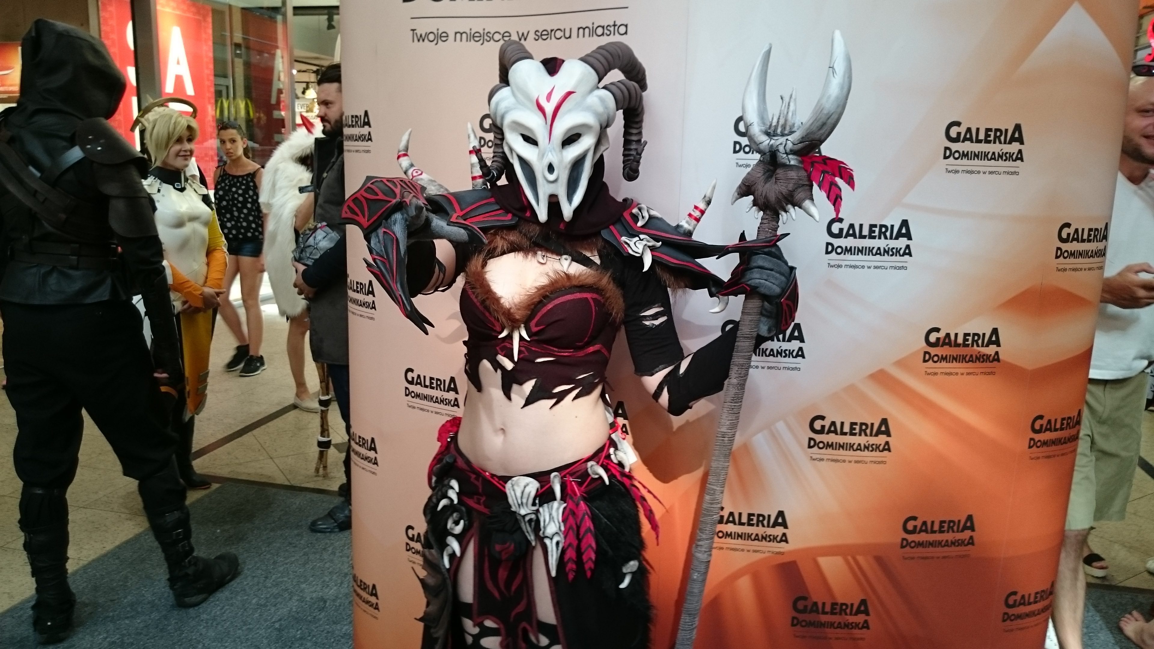 Margaret w cosplayu podczas weekendu z cosplayerami w Galerii Dominikańskiej we Wrocławiu