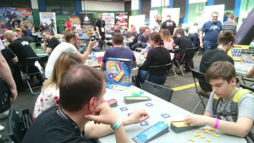 Wypełniona strefa planszówek na Pixel Heaven 2019